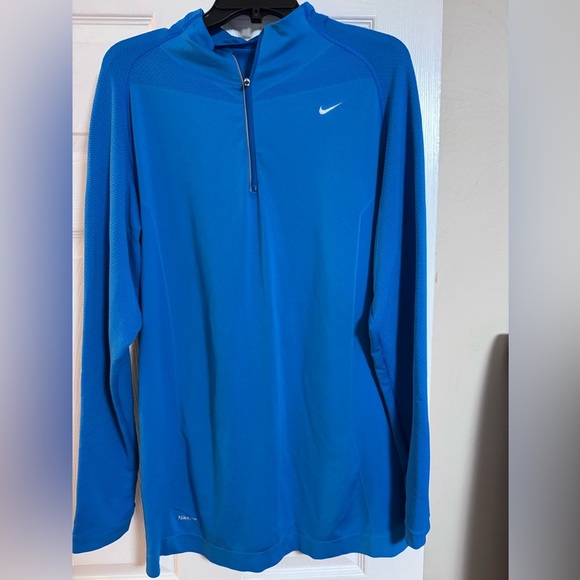 NIKE Men's Performance Blue Jacket Size L - Picture 1 of 2